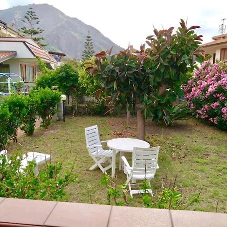 皮拉伊诺Casa Con Giardino E Terrazzo Vicino Al Mare别墅 外观 照片